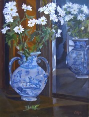Painting of Talavera Vase with daisies.